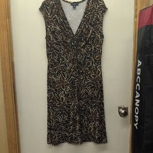 Chaps Black and Gold Leaf Pattern Midi Dress
